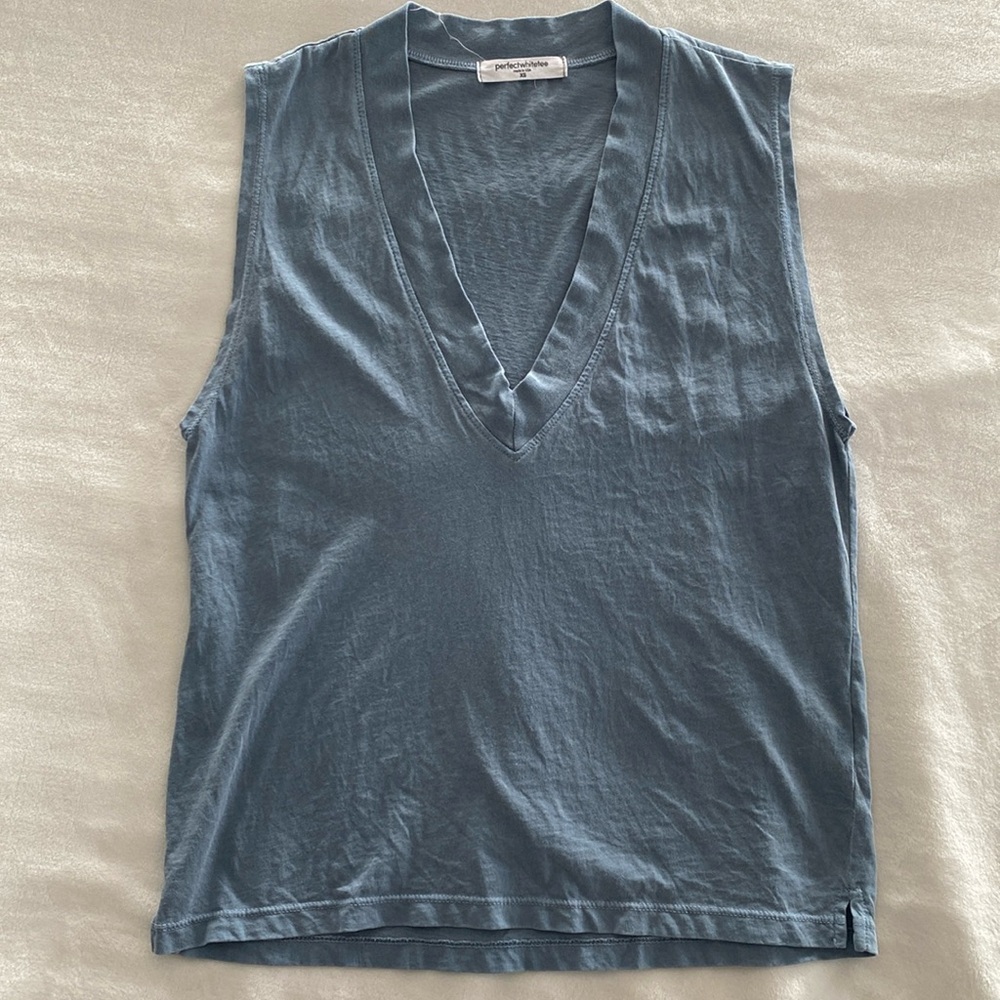 Perfectwhitetee Margot v neck tank - XS, denim blue